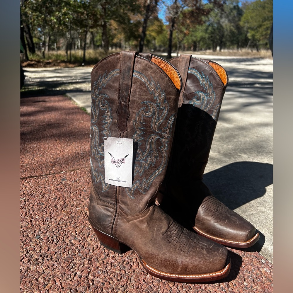 VACCARI Leather Cowboy Boots Size 9 NWT